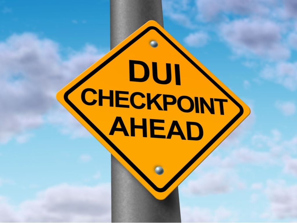 DUI checkpoint ahead sign